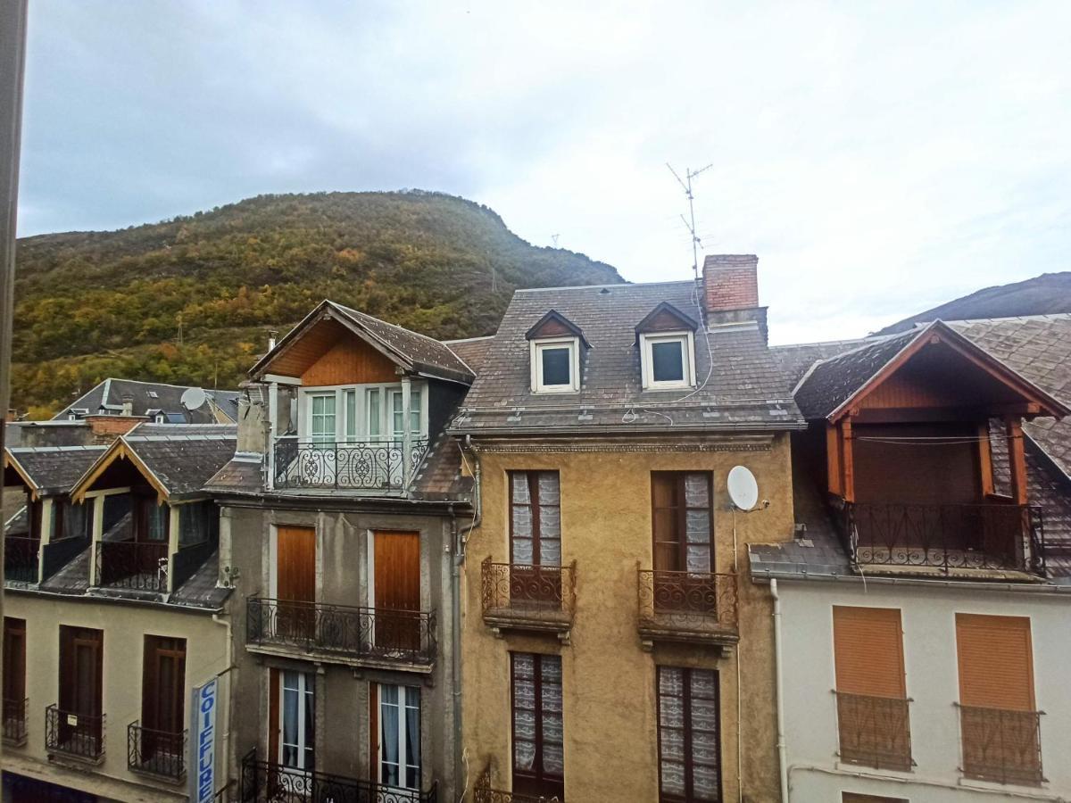 Le Therminus, T2Bis Mezzanine, 4Personnes, Coeur De Luchon Bagneres-de-Luchon Luaran gambar