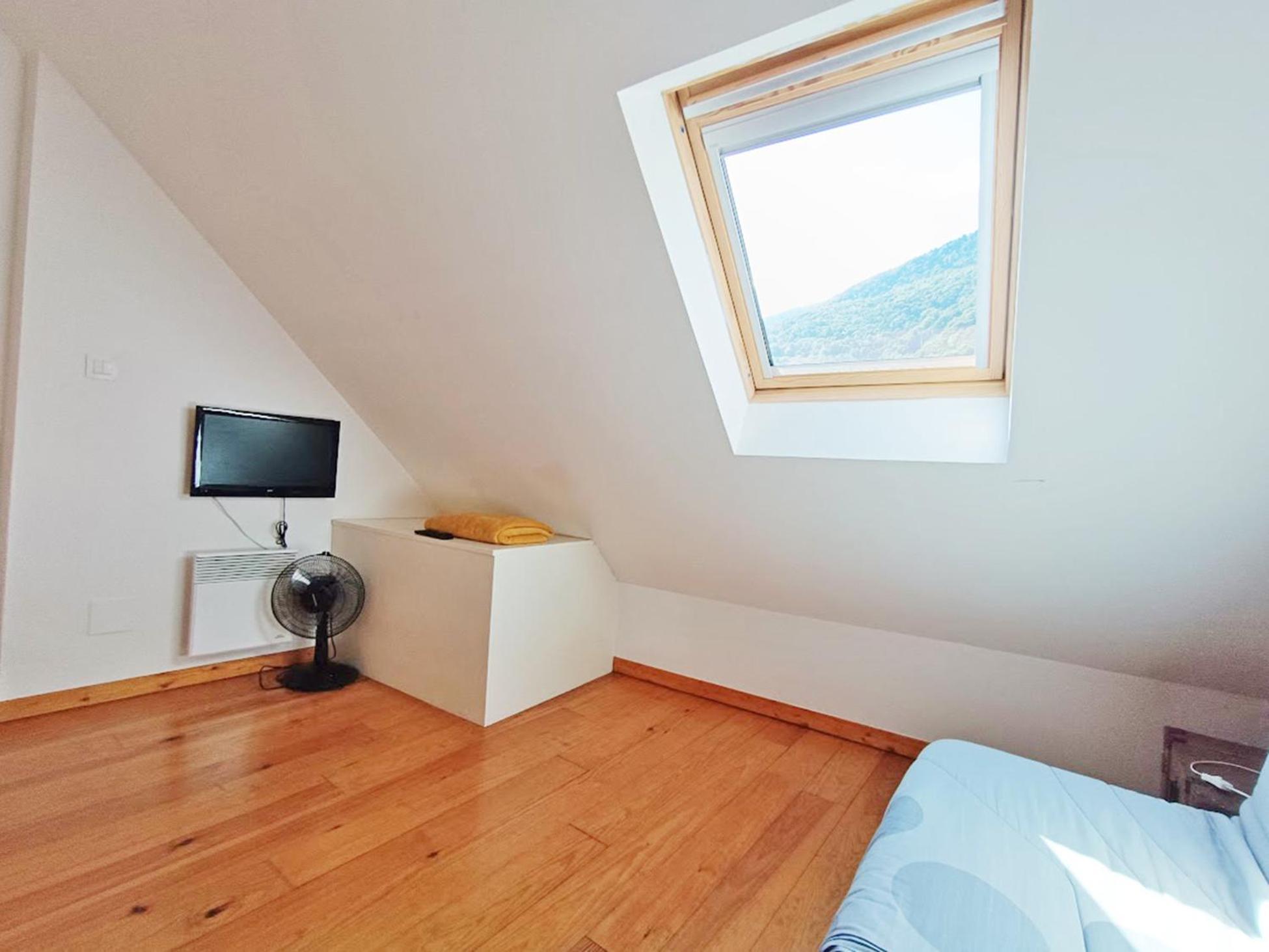 Le Therminus, T2Bis Mezzanine, 4Personnes, Coeur De Luchon Bagneres-de-Luchon Luaran gambar